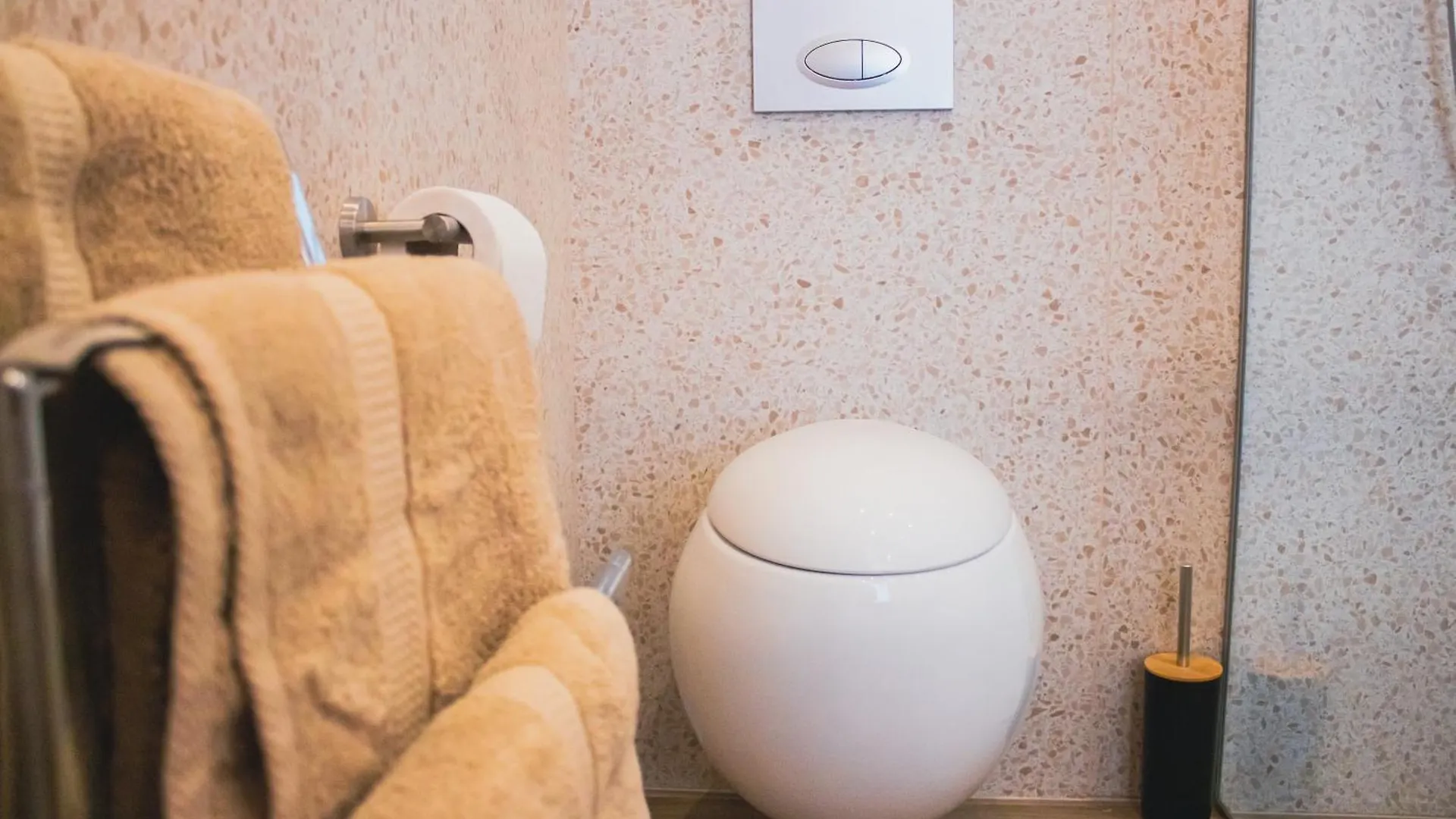 Guest house Luxury Seaside House Noble- Best Location In Town Split Croatia