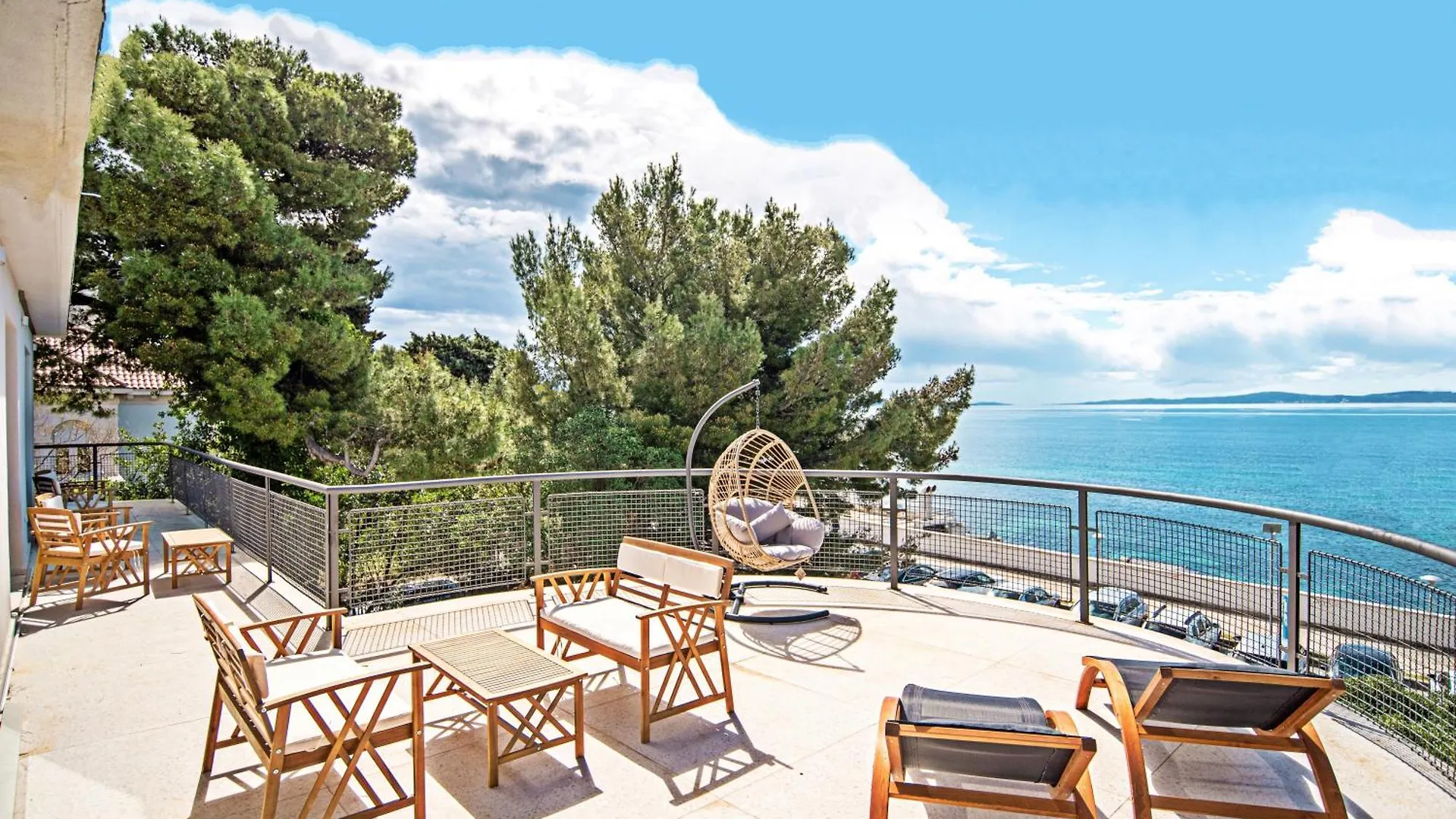 Luxury Seaside House Noble- Best Location In Town Split Guest house
